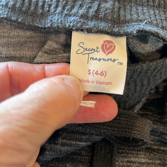 Comfy Joggers - Picture 7 of 9